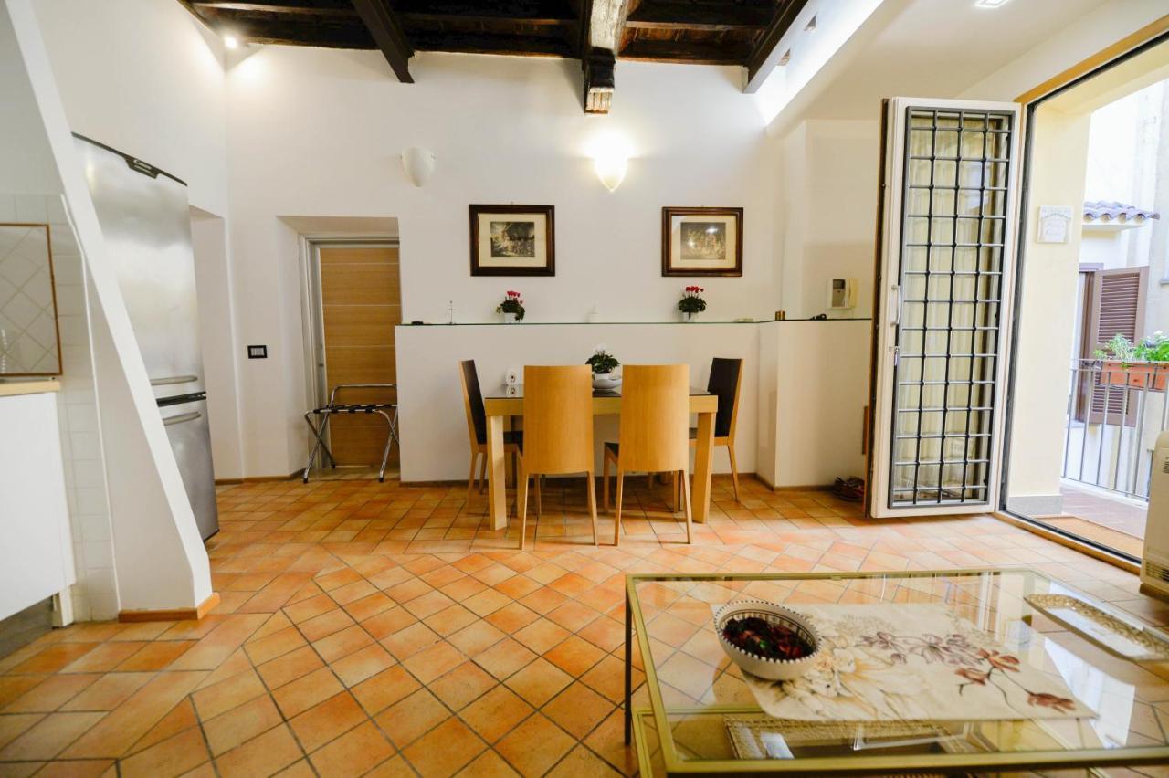 אפרטהוטל רומא Campo De Fiori Relais מראה חיצוני תמונה